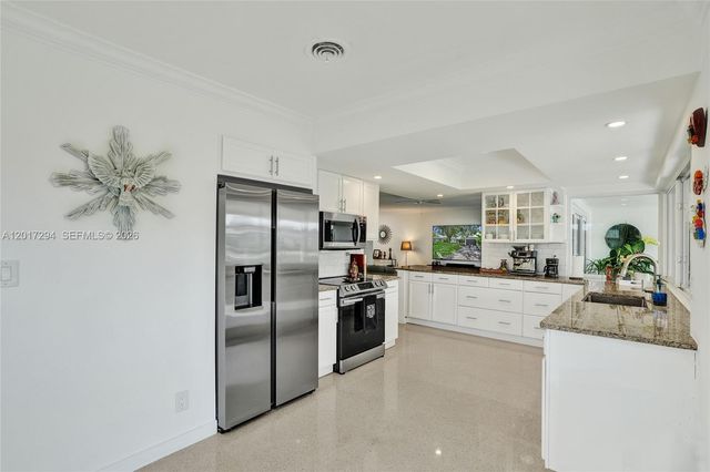 1821 NW 33rd Ct, Oakland Park, FL 33309