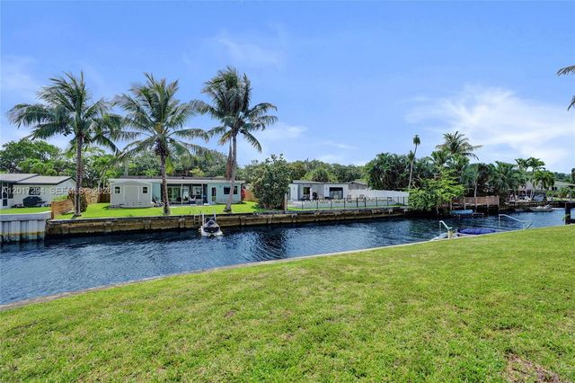 1821 NW 33rd Ct, Oakland Park, FL 33309