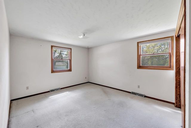 1404 CORMIER ROAD, Green Bay, WI 54313
