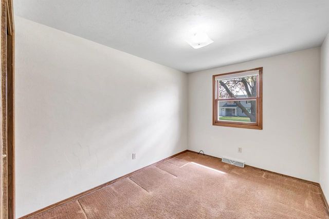 1404 CORMIER ROAD, Green Bay, WI 54313