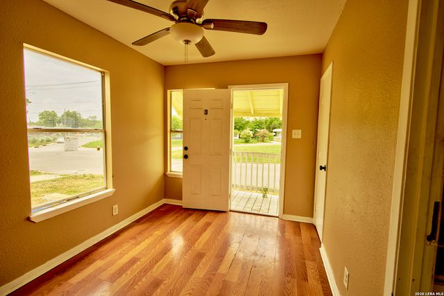 2456 Cincinnati Ave, San Antonio, TX 78228