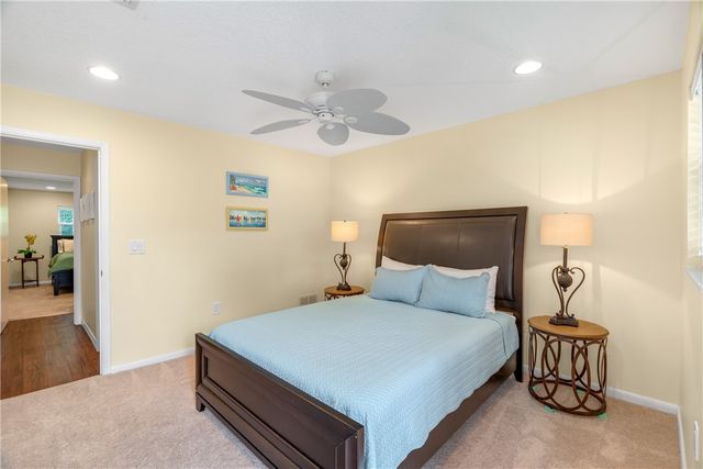 900 Jasmine Lane 203A, Vero Beach, FL 32963