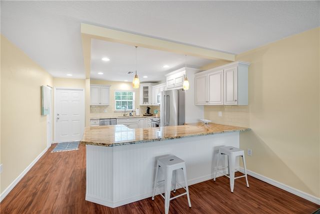 900 Jasmine Lane 203A, Vero Beach, FL 32963