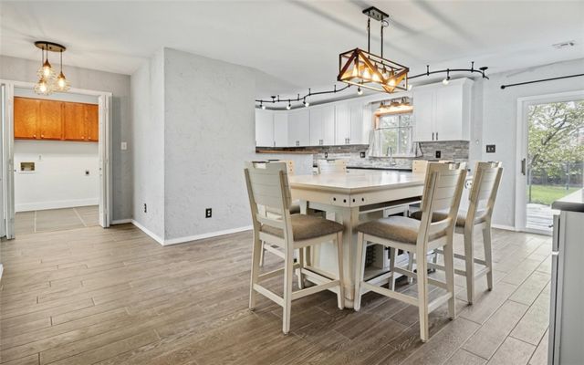 510 2nd Avenue, Gravette, AR 72736