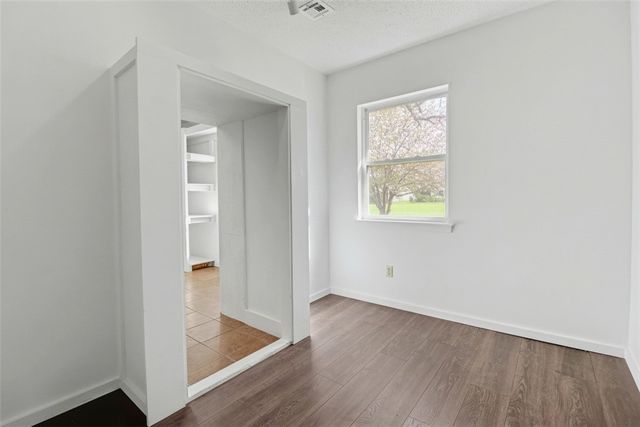 510 2nd Avenue, Gravette, AR 72736