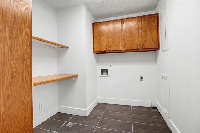 510 2nd Avenue, Gravette, AR 72736