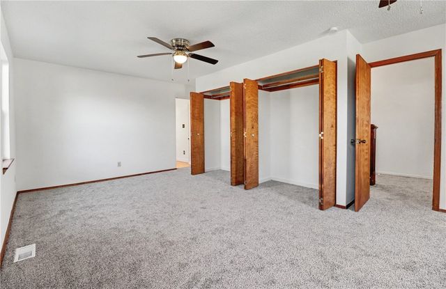 510 2nd Avenue, Gravette, AR 72736