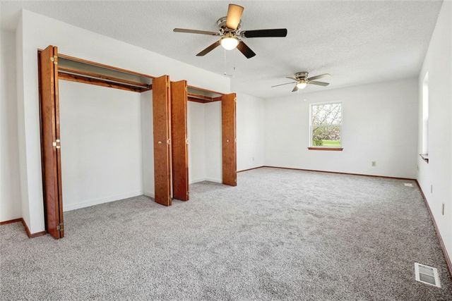 510 2nd Avenue, Gravette, AR 72736