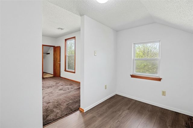 510 2nd Avenue, Gravette, AR 72736