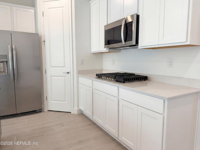 483 MURPHYS Drive, St. Johns, FL 32259