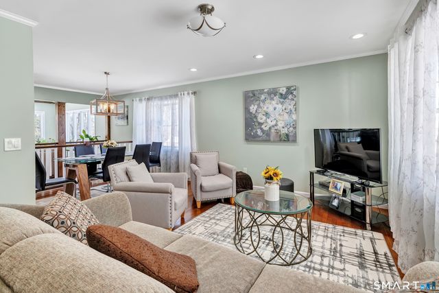 11 Wilson Lane, Shelton, CT 06484