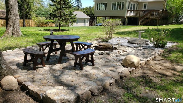 11 Wilson Lane, Shelton, CT 06484