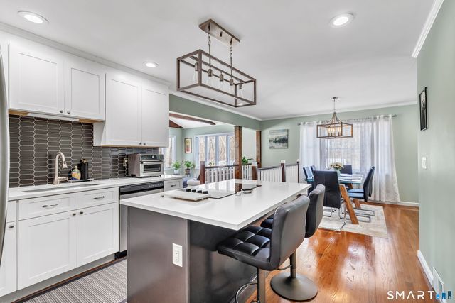 11 Wilson Lane, Shelton, CT 06484