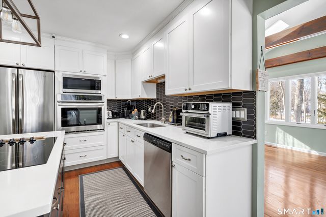 11 Wilson Lane, Shelton, CT 06484