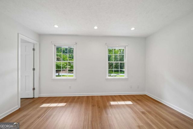 5132 Willow Point Parkway, Marietta, GA 30068