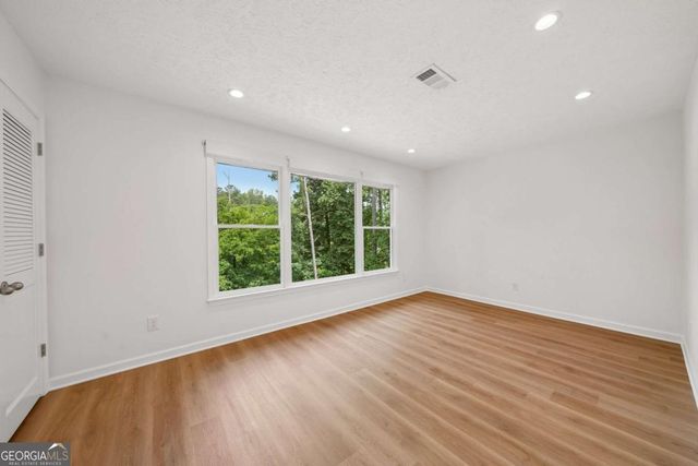 5132 Willow Point Parkway, Marietta, GA 30068