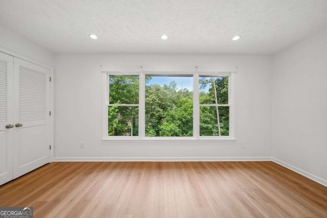 5132 Willow Point Parkway, Marietta, GA 30068
