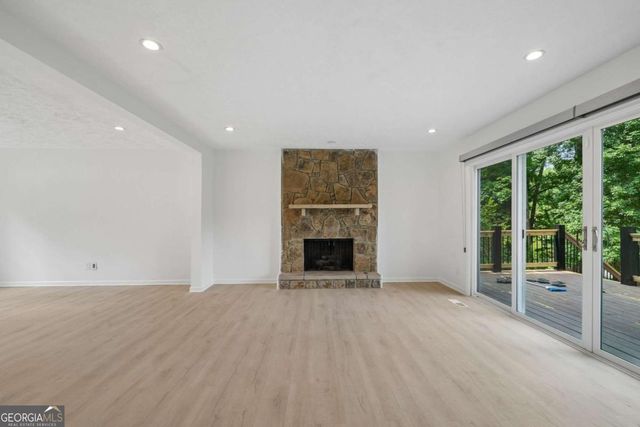 5132 Willow Point Parkway, Marietta, GA 30068