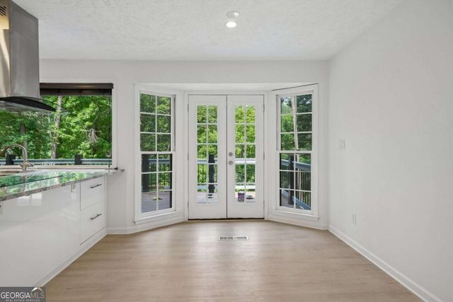 5132 Willow Point Parkway, Marietta, GA 30068