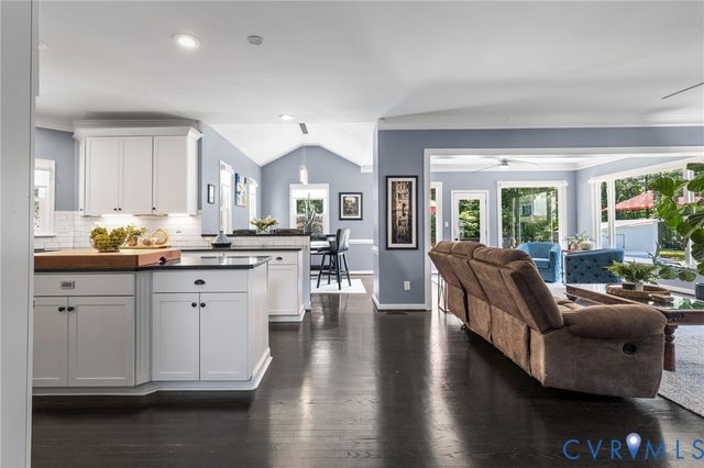 14843 Shorewood Ct, Midlothian, VA 23112