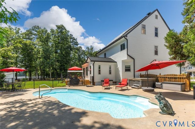 14843 Shorewood Ct, Midlothian, VA 23112