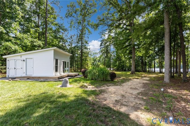 14843 Shorewood Ct, Midlothian, VA 23112