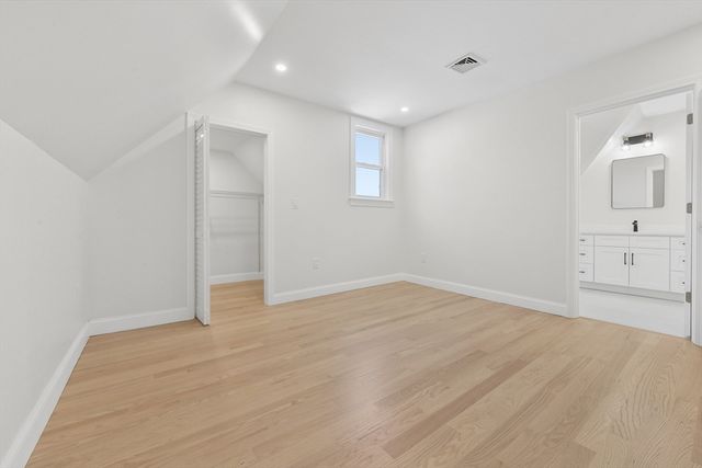 5 Cambridge Ter 2, Boston, MA 02134
