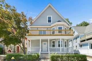 5 Cambridge Ter 2, Boston, MA 02134