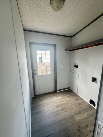 2523 Oyster Creek Bend, Oyster Creek, TX 77541