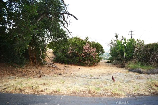 946 N Glendora Ave, Glendora, CA 91741