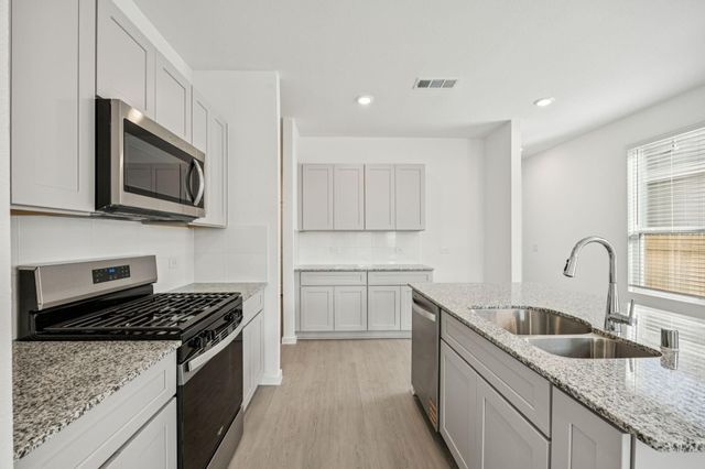 26270 Arrowleaf Drive, Magnolia, TX 77355