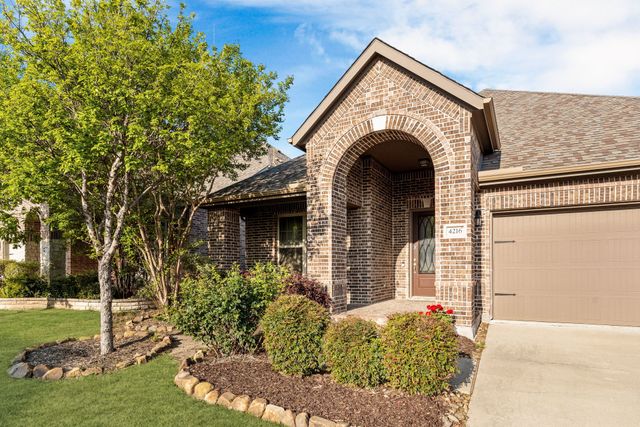 4216 Forebridge Drive, Mckinney, TX 75070