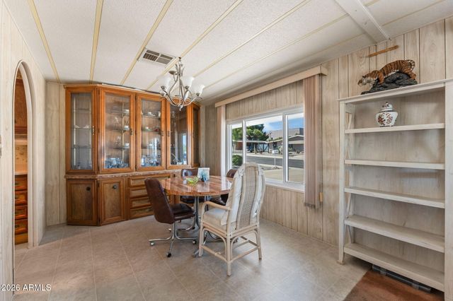 2045 W SMOKETREE Drive, Wickenburg, AZ 85390