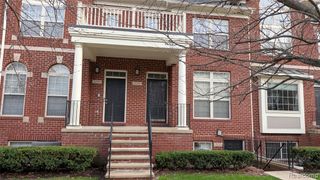 3248 Newbury Pl 11, Troy, MI 48084