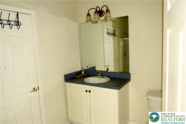 929 Eden Terrace, Williams Twp, PA 18042
