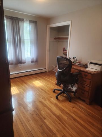 19 Redwood Drive, Coventry, RI 02816