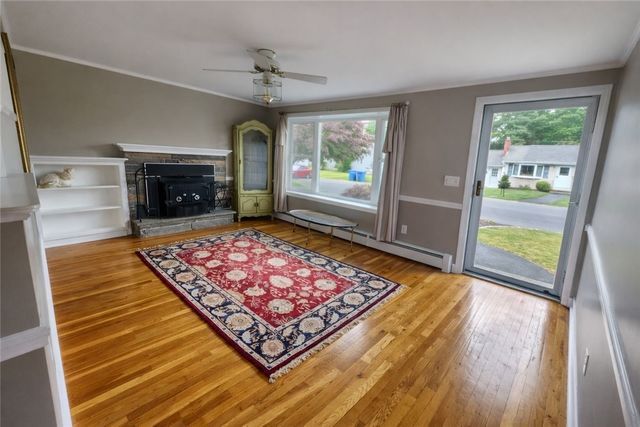 19 Redwood Drive, Coventry, RI 02816