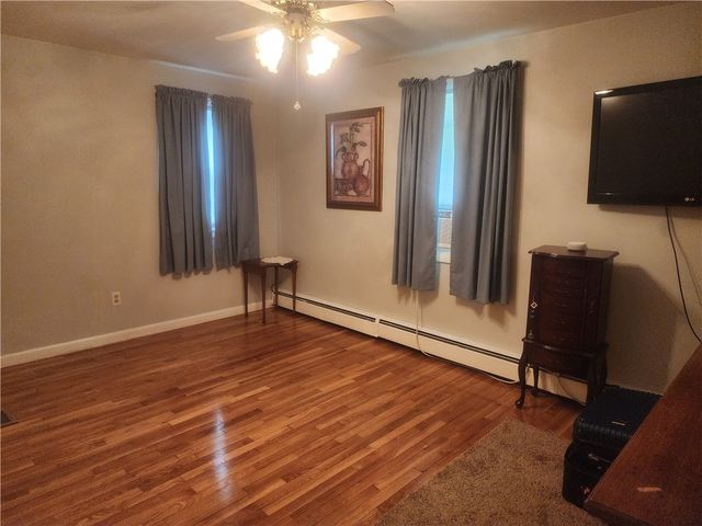 19 Redwood Drive, Coventry, RI 02816