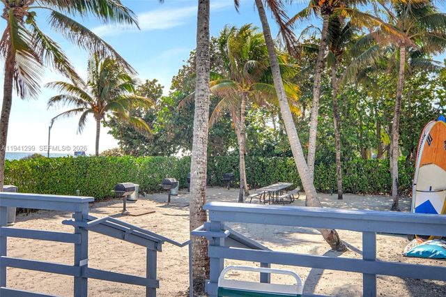 5005 Collins Ave 1224, Miami Beach, FL 33140