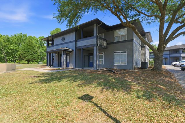 3301 Mariners Way, Moncks Corner, SC 29461