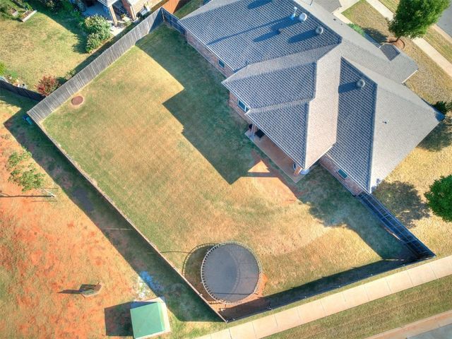 13301 Tree Gazing Way, Piedmont, OK 73078