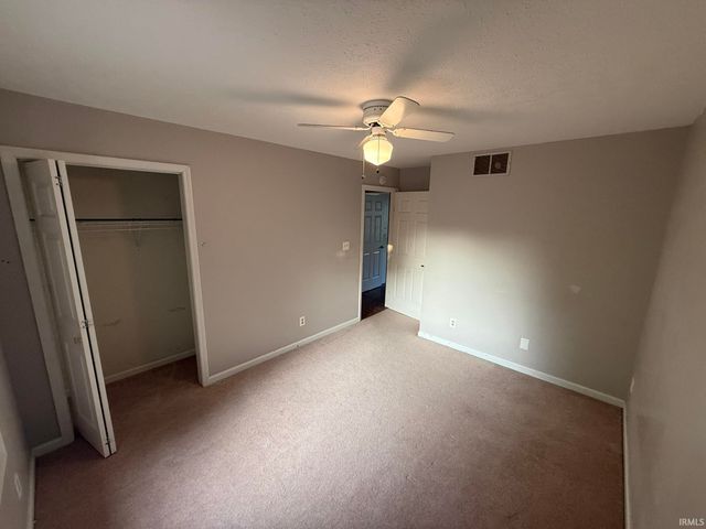 906 S Rolling Rock Drive, Bloomington, IN 47403