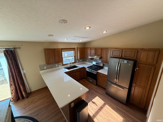 906 S Rolling Rock Drive, Bloomington, IN 47403