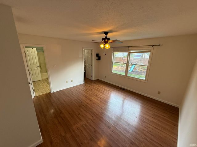 906 S Rolling Rock Drive, Bloomington, IN 47403