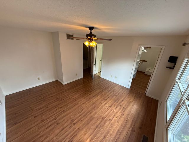 906 S Rolling Rock Drive, Bloomington, IN 47403