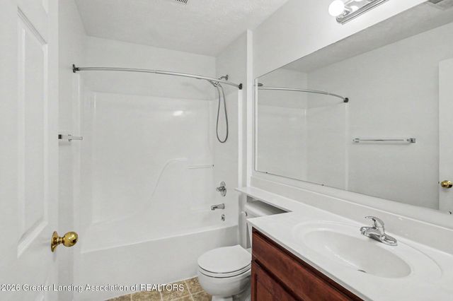 804 Carom Circle, Mason, MI 48854
