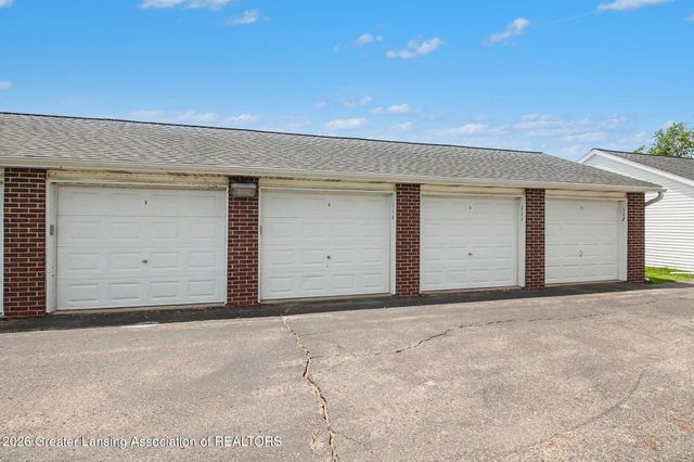 804 Carom Circle, Mason, MI 48854