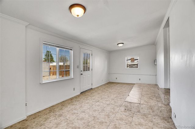 6485 W 53rd Avenue, Arvada, CO 80002