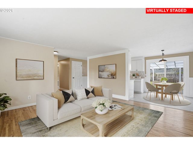 12306 Se 1ST St, Vancouver, WA 98660