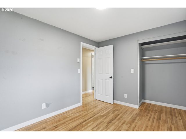 12306 Se 1ST St, Vancouver, WA 98660